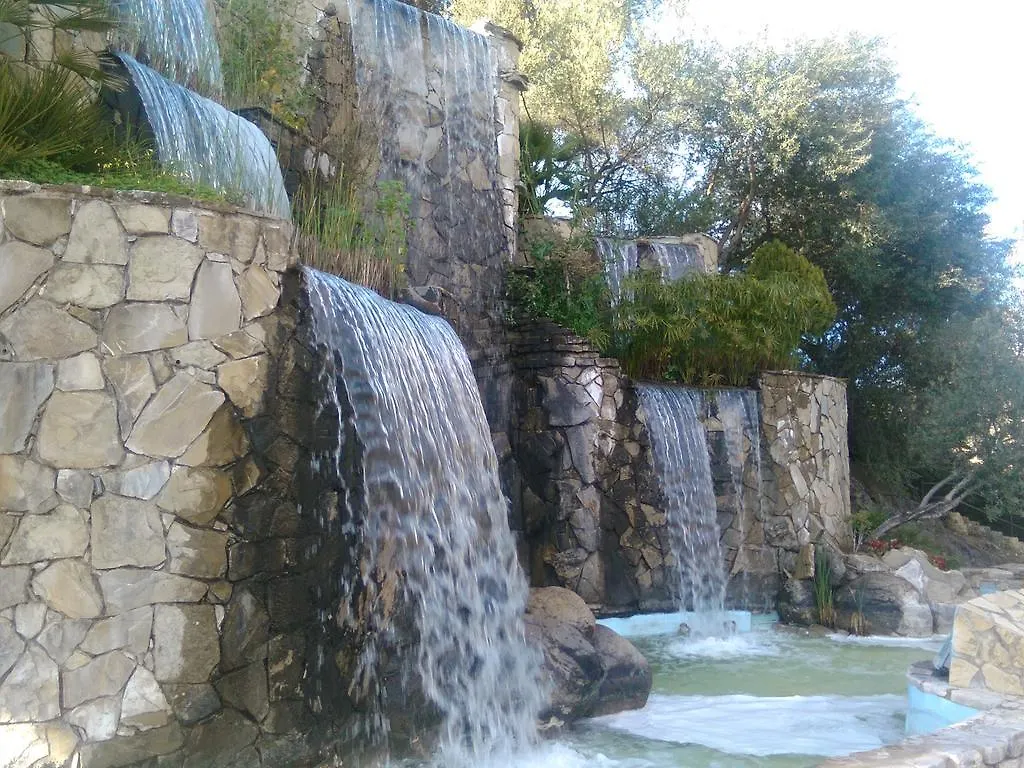 Casa rural Hostal Casa Paco El Bosque España