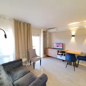 https://salou-carrer-de-nord-apartamento-para-4-personas.catalonia-hotels.com